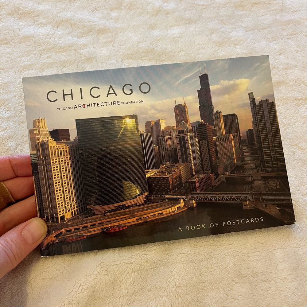 Chicago Architecture Foundation Postcard Book